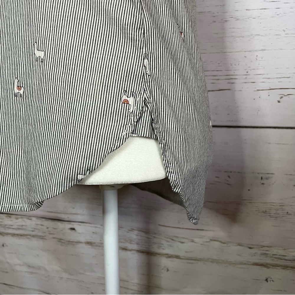 Llama Print Button Down - image 7